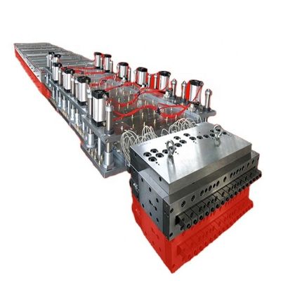 55 kW Leistung Yuhao PVC-Türplatten-Extrusionsmaschine für die Produktion von Pvc-Profilen von SIEMENS