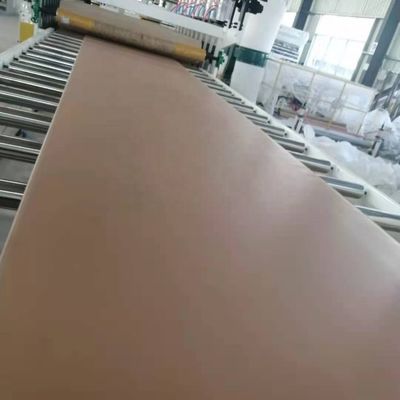 PVC-WPC-Schaumplatten-Extrusionslinie für die Blechproduktion mit nicht anwendbarem Schraub L/D-Verhältnis