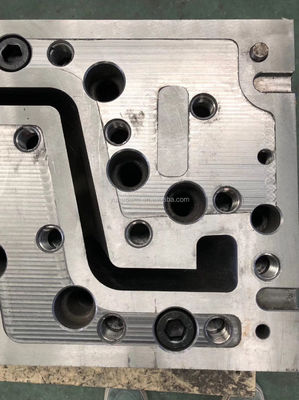 500 mm x 3 WPC Vinyl Seewall-Panels-Blattstapelung für Gebäudekonstruktionslösung