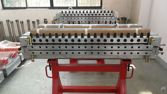 Extrusionsform für Möbel und Werbetafeln mit einem einzigen Hohlraum von 1320 mm
