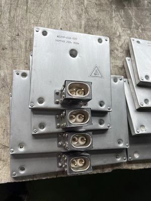 PVC-Extrusionsform für Kunststoff-Skirting-Basisplattenprofil WPC-Extrusionsgeräte