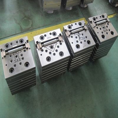 PVC-Profilentwurf Kunststoff-Extrusionsform für UPVC-Fenster EKO und Effizienz