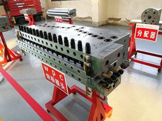 1000 mm Breite P20 Einkanalform für die Herstellung von individuell angepassten Möbelplatten