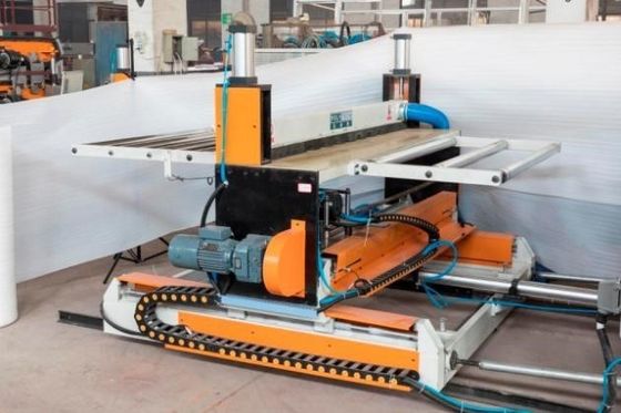 PVC-Dachfliesen-Extrusions-Produktionslinie für die Herstellung von Dachplatten