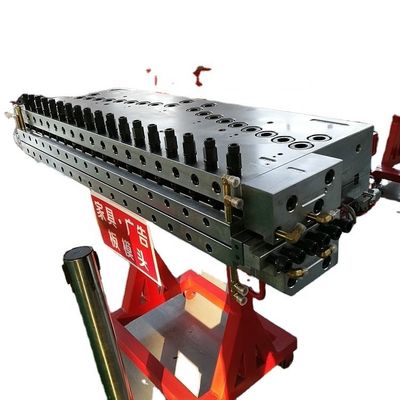 38CrMoALA Schraubmaterial PVC-Schaumbild-Extrusionslinie für ein höherwertiges Endprodukt
