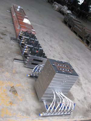 Holz-Kunststoff-Verbundwerkstoff-Boden-Extruder-Maschinenlinie mit 150-200 kg/h Kapazität