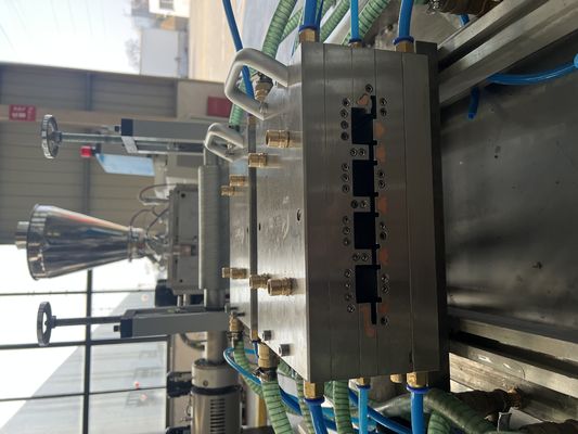 Holz-Kunststoff-WPC-Extrusionsform für Decking-Bodenbreite 150 mm Produktionslinie