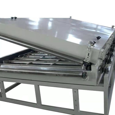 Konische Zwillingschraube-PVC-Dachblech-Extruderer mit ABB Inverte