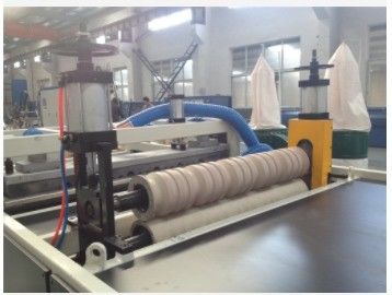 Konische Zwillingschraube-PVC-Dachblech-Extruderer mit ABB Inverte