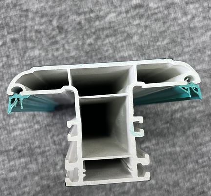 EKO UPVC Kunststoffprofil in Kundengröße Hergestellt durch 1-Hohl-PVC-Extrusionsform