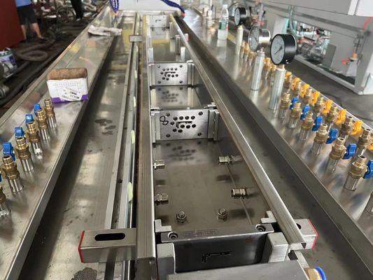 Silber-PVC-Holz-Plastik-Türschließprofil-Extrusionsform für Haushaltsprodukte