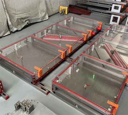 1 Hohlraum-PVC-Plastik-Extrusionskalibrator-Druckform für PVC-Türplattenform in individueller Größe