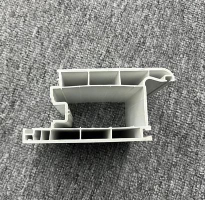 Schimmelmaschine zur Herstellung von Fenster- und Türprofilen aus UPVC