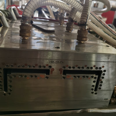 Zwei Hohlräume Silber-Extrusions-Druckform zur Formung von UPVC-Türrahmen und Silberbeschichtung