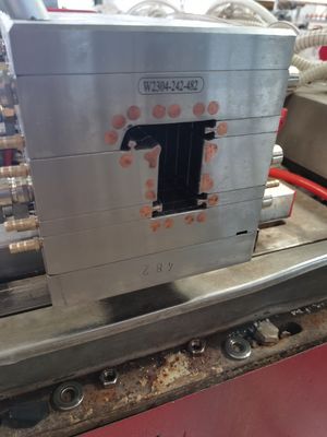 Extrusionsform für Haushaltsprodukte Formen für Dekorationsformformen für PVC-Fensterrahmen
