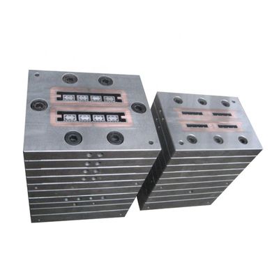 WPC PE PP Profile Extrusionsdüsendesign-Form für Silber-Haushaltsprodukt