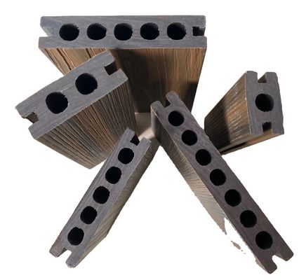 AutoCAD Designed PE Decking und Wandplatten Formen Extrusionswerkzeuge für Profilfenster