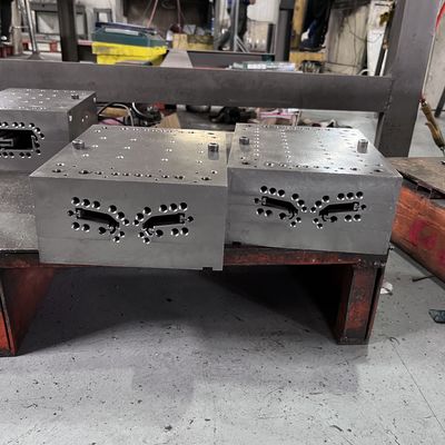 Anpassungsgröße Profil Fenster Versorgung Kunststoffprofil Extrusionsform für Dekorformen
