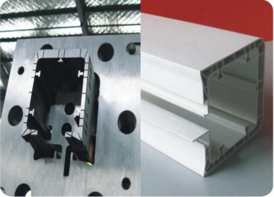 AutoCAD-entworfene PVC-Profile für Fenster- und Türextrusion in Silberfinish
