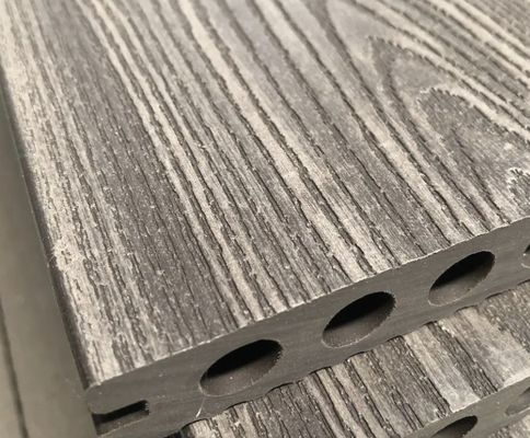 AutoCAD entworfenen PE WPC Decking Profil Louver Wandverkleidung Produktionslinie für den Markt