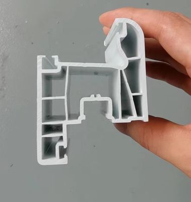 Extrusionsform für PVC-Fensterprofil