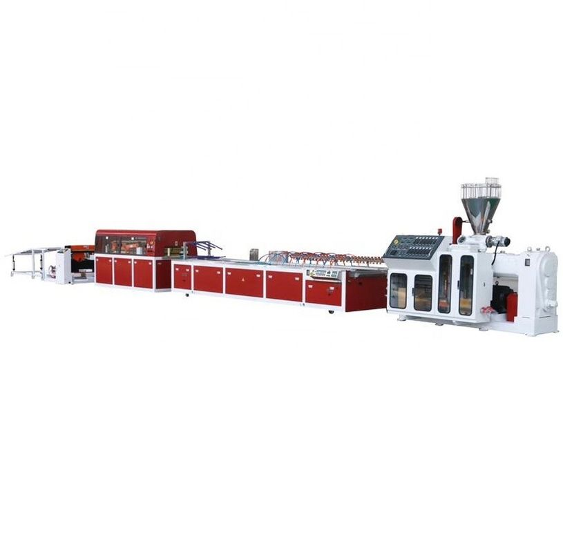 55 kW Leistung Yuhao PVC-Türplatten-Extrusionsmaschine für die Produktion von Pvc-Profilen von SIEMENS