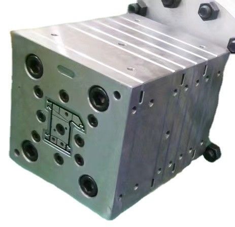 Auftragsfertigung von Eko-Profil-Extrusionsformen für Türen und Fenster aus UPVC