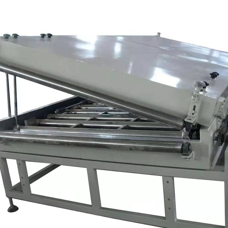 Doppelschrauben-Design PVC-Dachfliesen-Produktionslinie mit 80/156mm Schraubendurchmesser