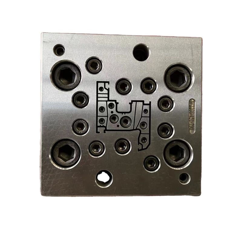 1 Formkavität UPVC Extrusionsfensterprofil Formen Werkzeuge für silberne Türen und Fenster