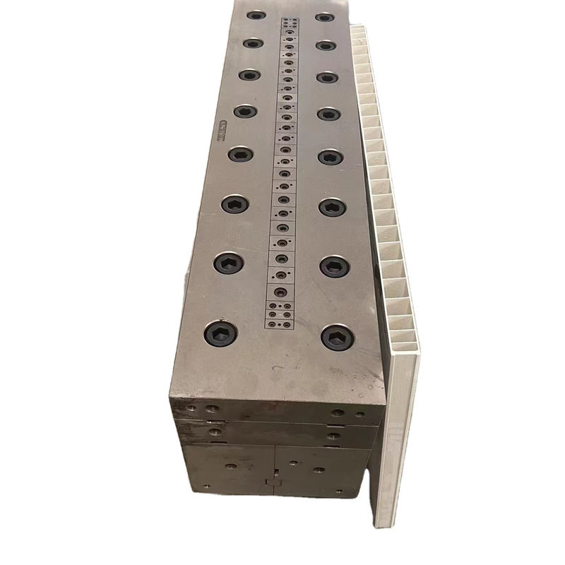 Elektroplattierung Polierbehandlung 3CR17 UPVC Hohlplattenform für Tür- und Wandplatten